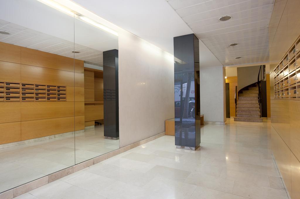Letsgo Camp Nou Apartment Barcelone Extérieur photo