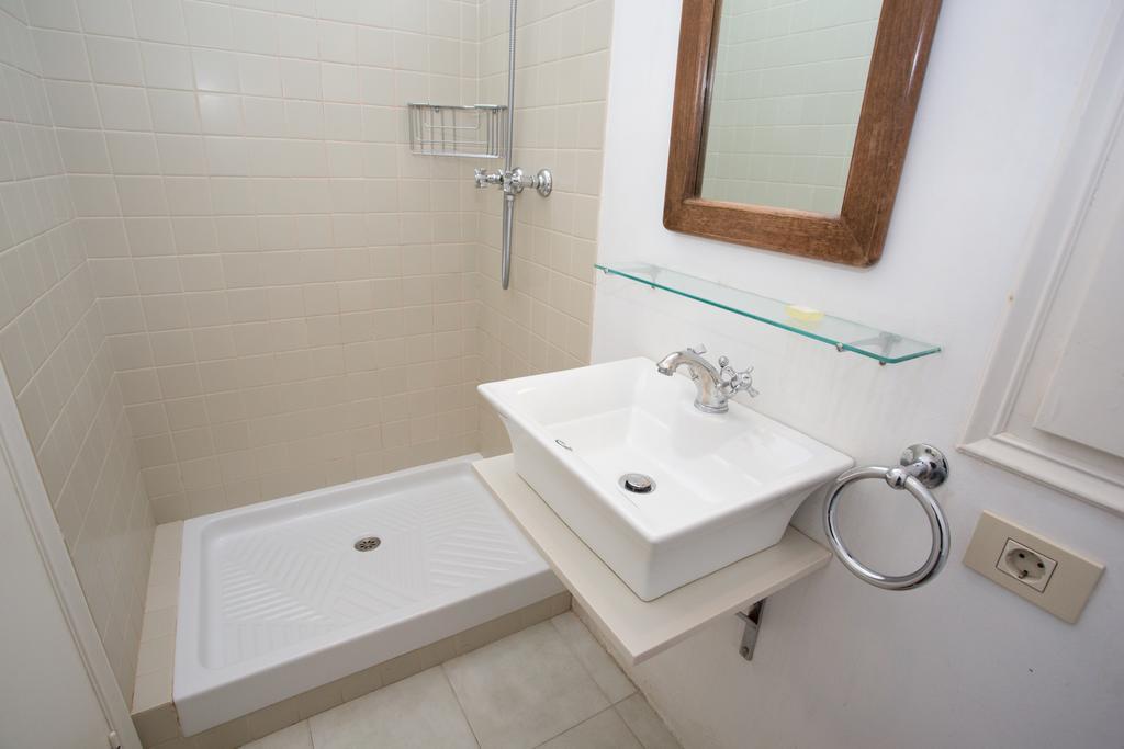 Letsgo Camp Nou Apartment Barcelone Extérieur photo